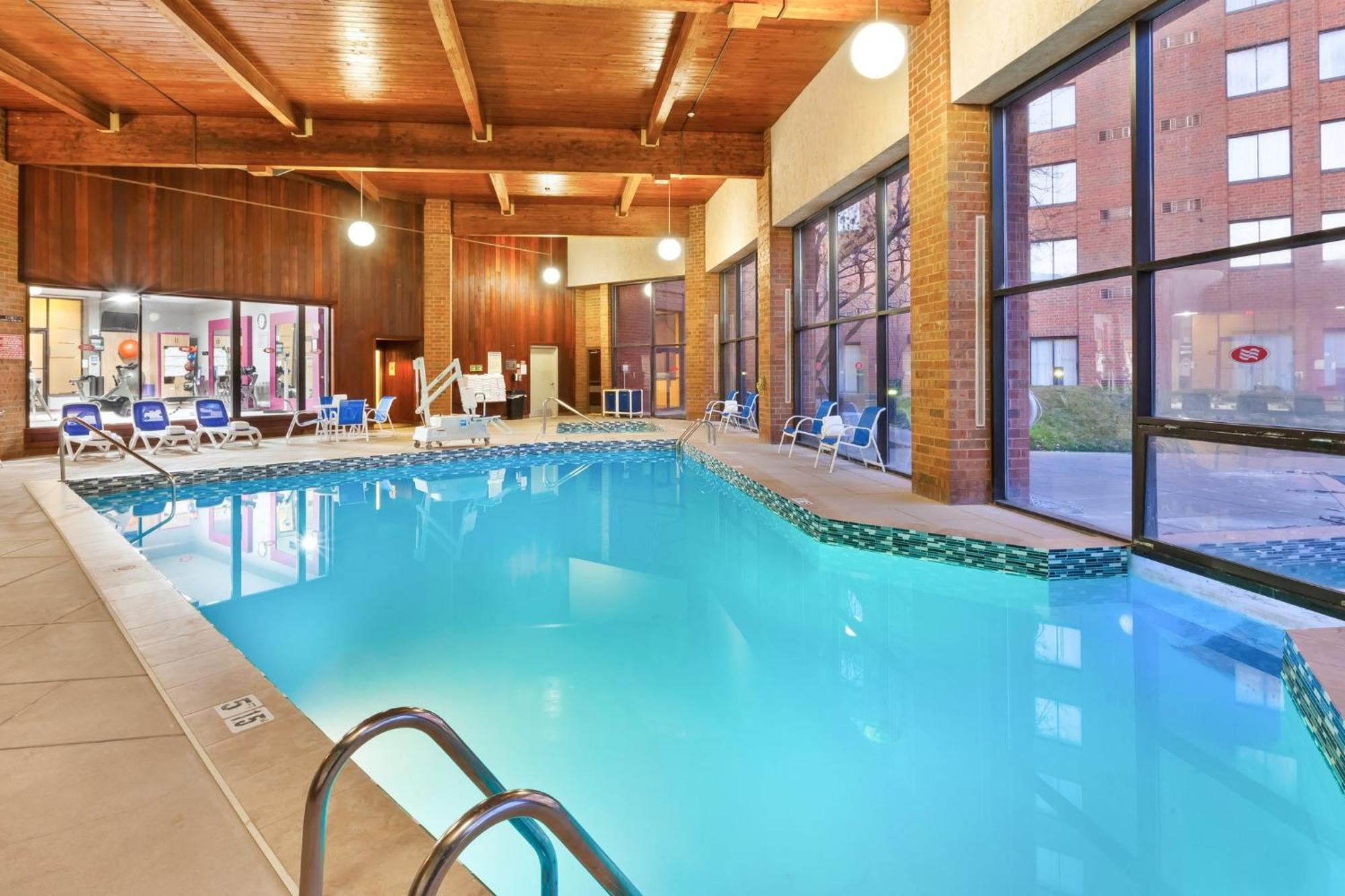Готель Crowne Plaza Columbus North - Worthington By Ihg Екстер'єр фото